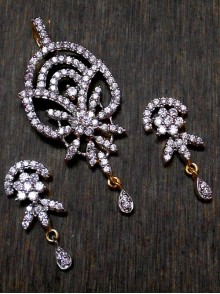 CZ Pendant With Earrings